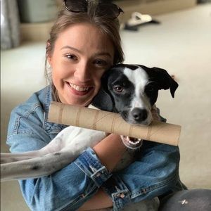 Meet your Posher, Emily